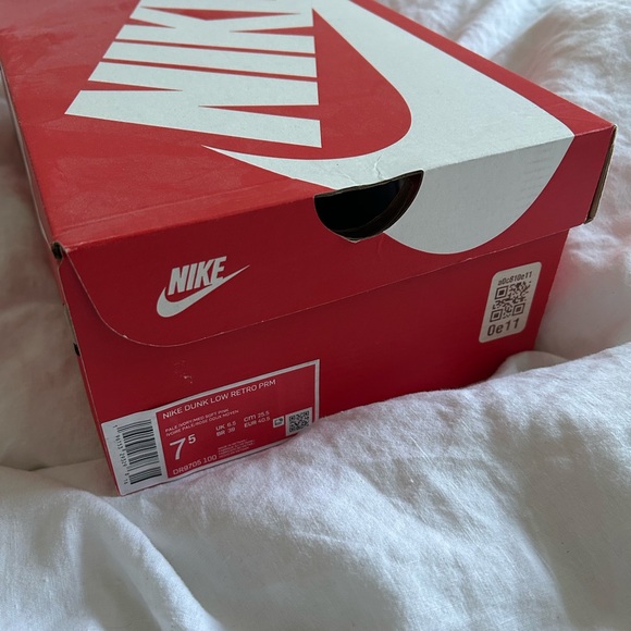 Nike Dunk Low Valentines Day Pink / Pale Ivory - Picture 7 of 7